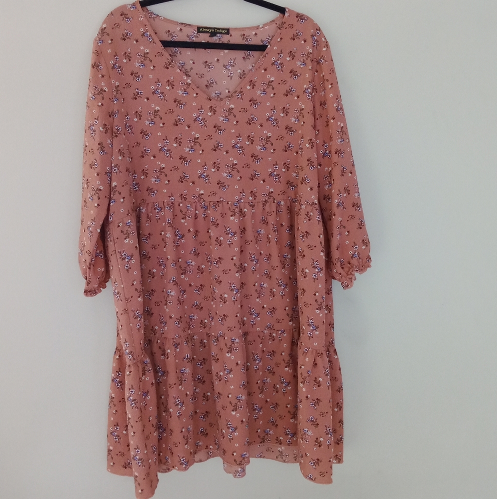 CUTE AUTUMN FLORAL DRESS SIZE 2X